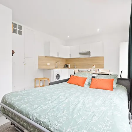 A Stopover In Oberkampf 公寓