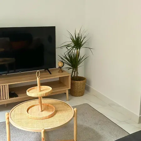 Apartment Petit Paradis Parisien Paris